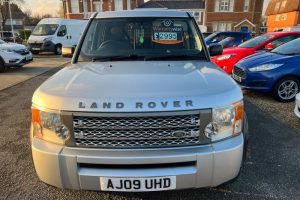 land-rover-discovery-2009-6852301-9_800X600