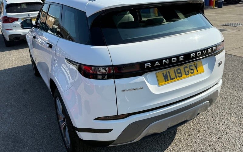 land-rover-range-rover-evoque-2019-7102030-14_800X600