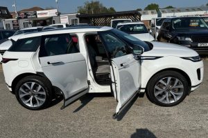 land-rover-range-rover-evoque-2019-7102030-3_800X600