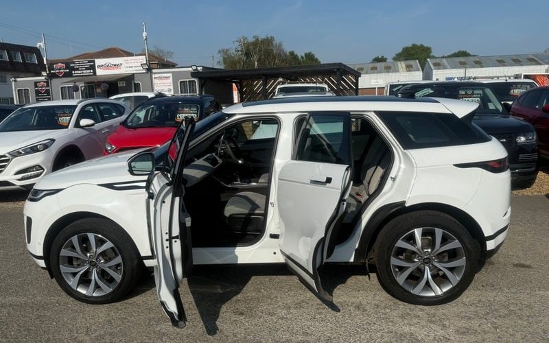 land-rover-range-rover-evoque-2019-7102030-4_800X600