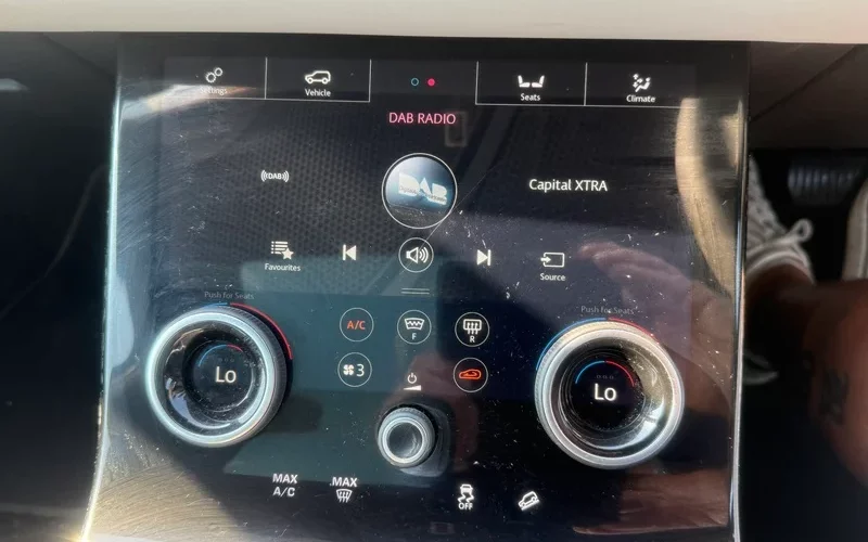land-rover-range-rover-evoque-2019-7102030-8_800X600