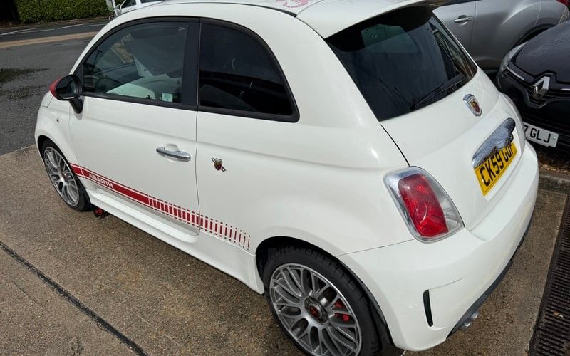 7137977_68f82e07dac87561_800X600