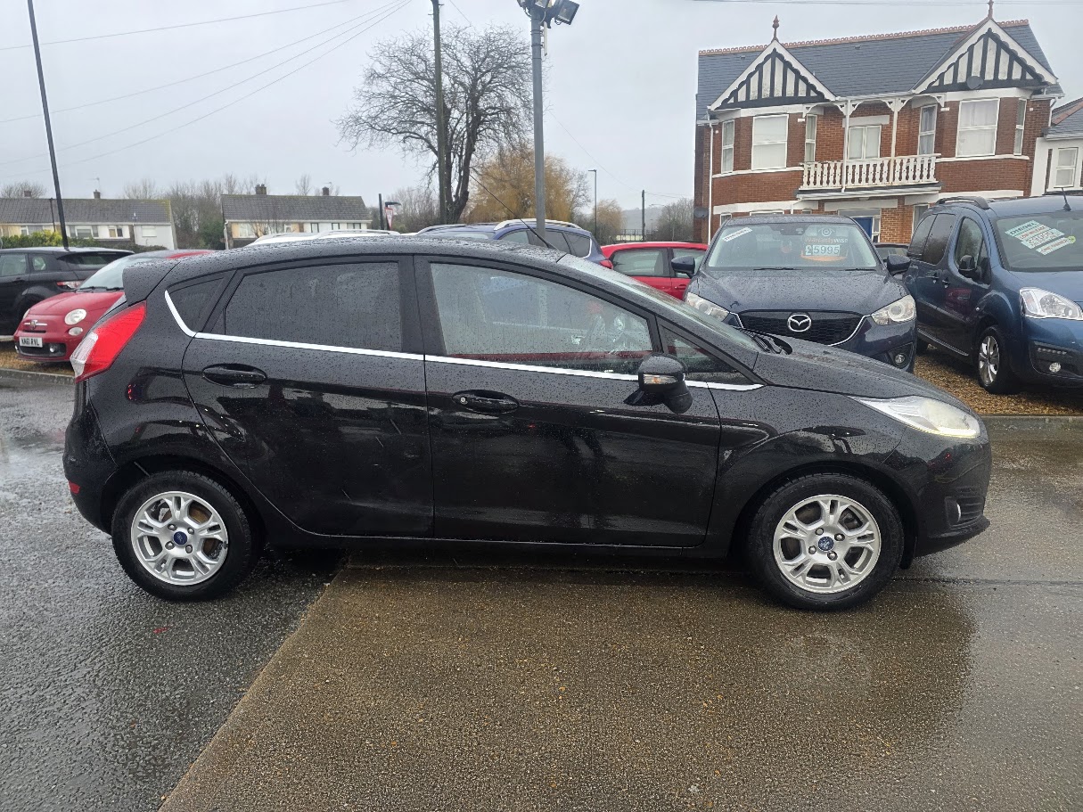 2016 Ford Fiesta